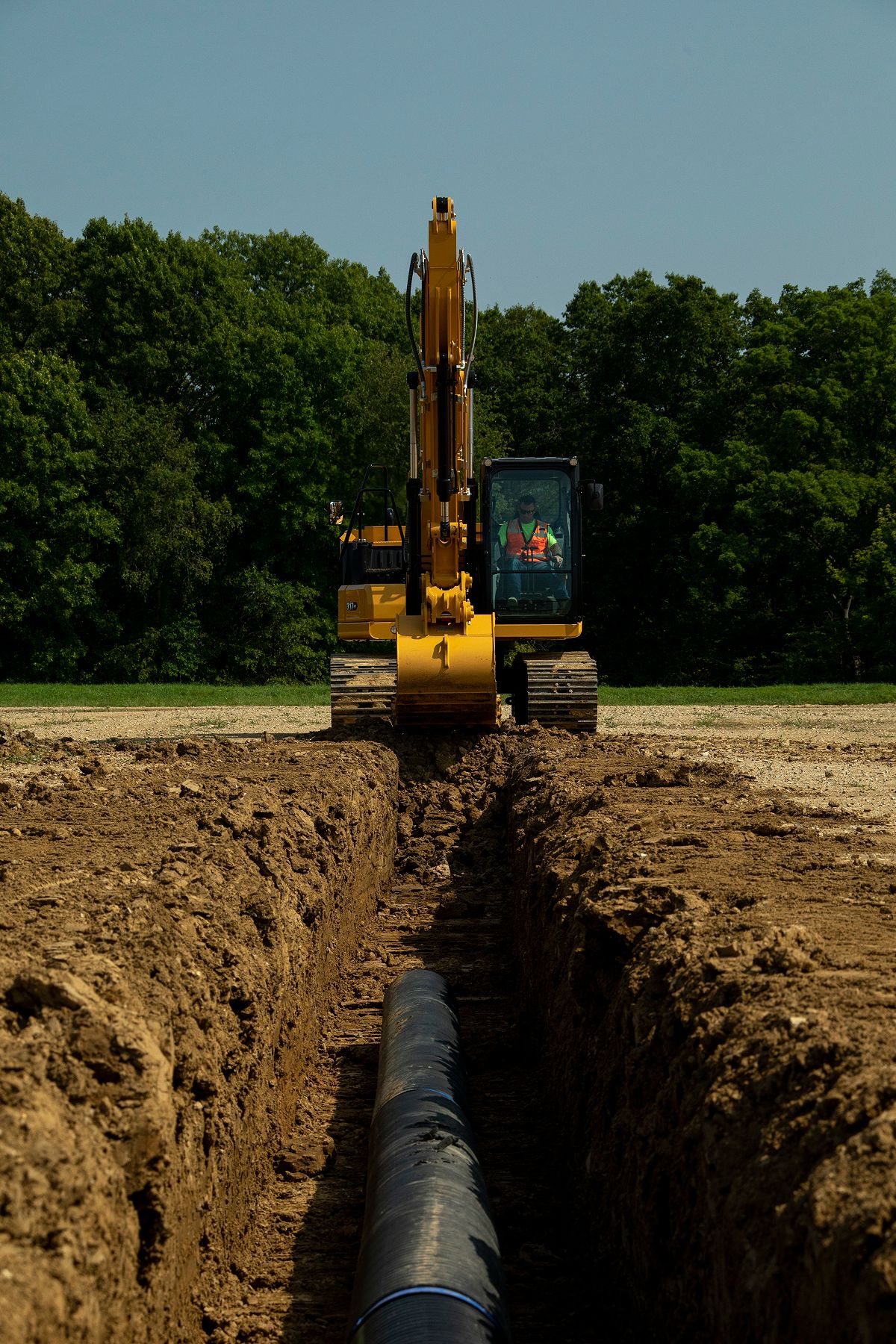 317 GC Digging Trench