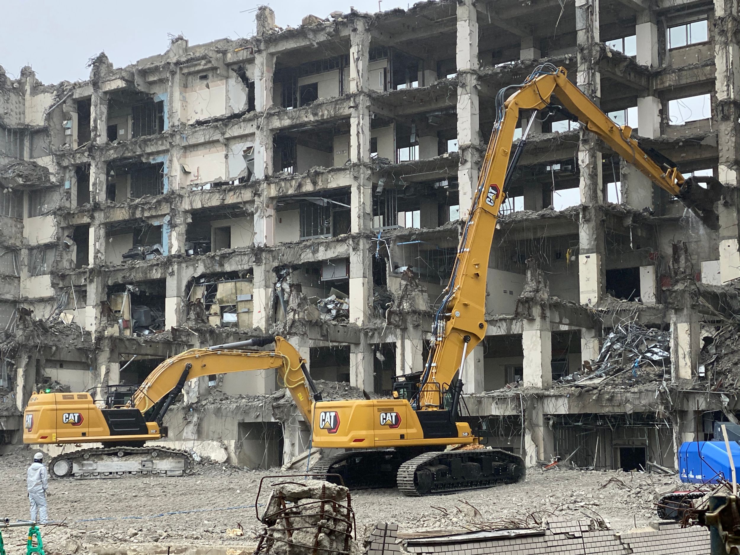 Demolition Excavators 340 UHD