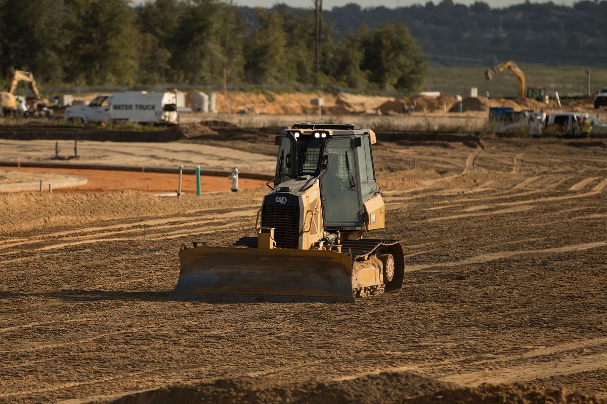 Find your local Cat dealer