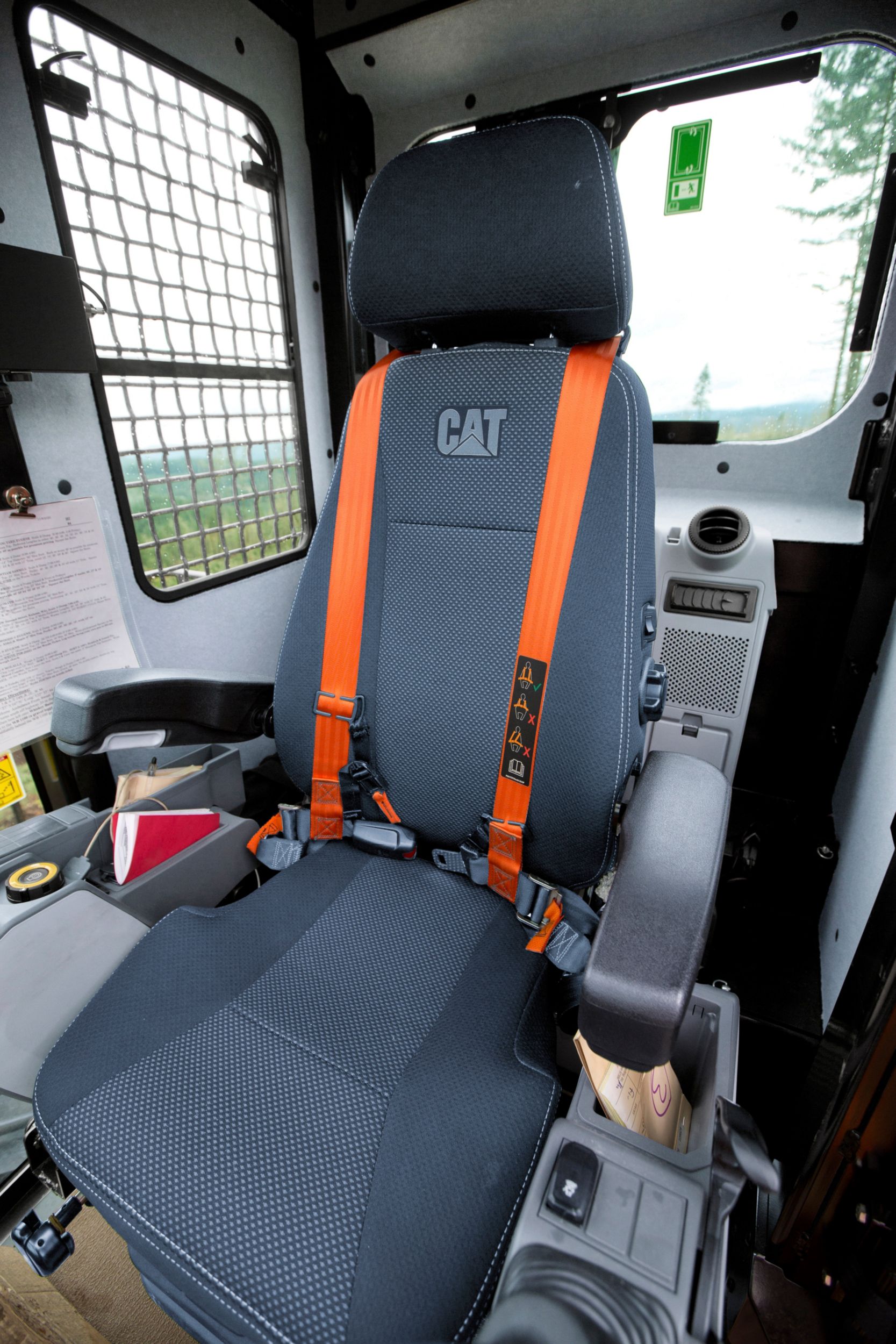 FM 548 - Unmatched Operator Comfort