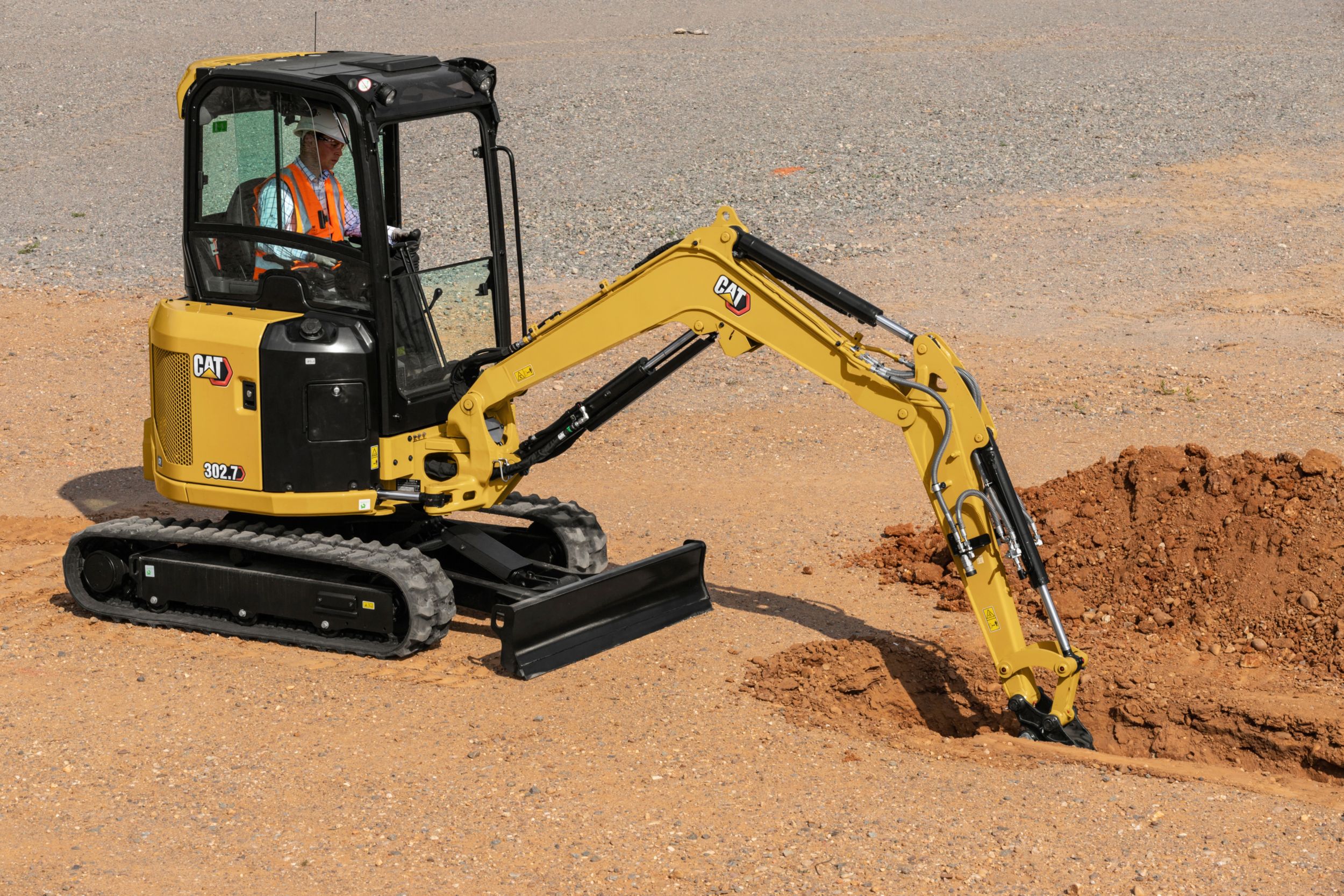 302.7 CR Mini Excavator