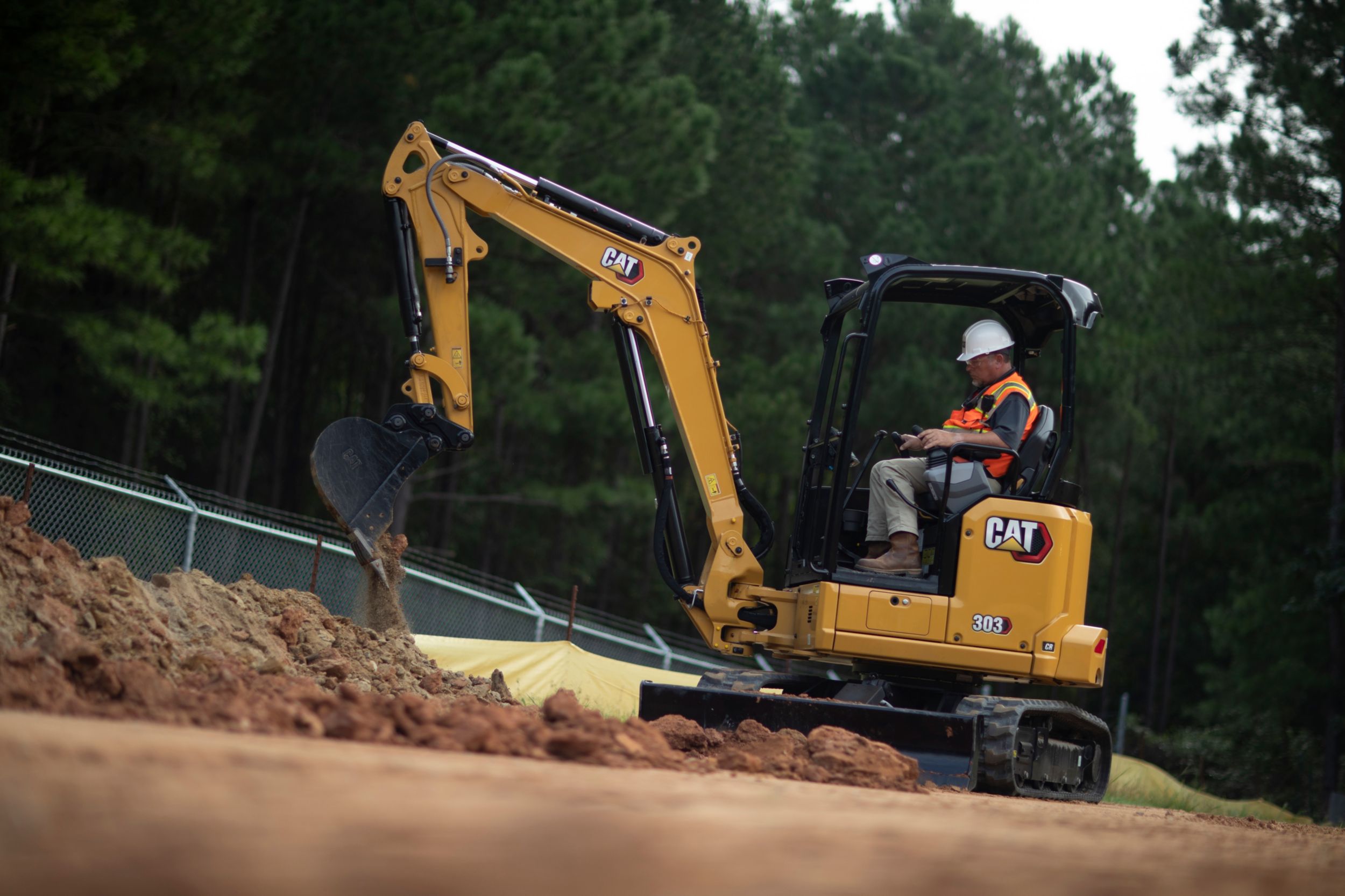 Mini Hydraulic Excavators in Texas | Mustang Cat Equipment