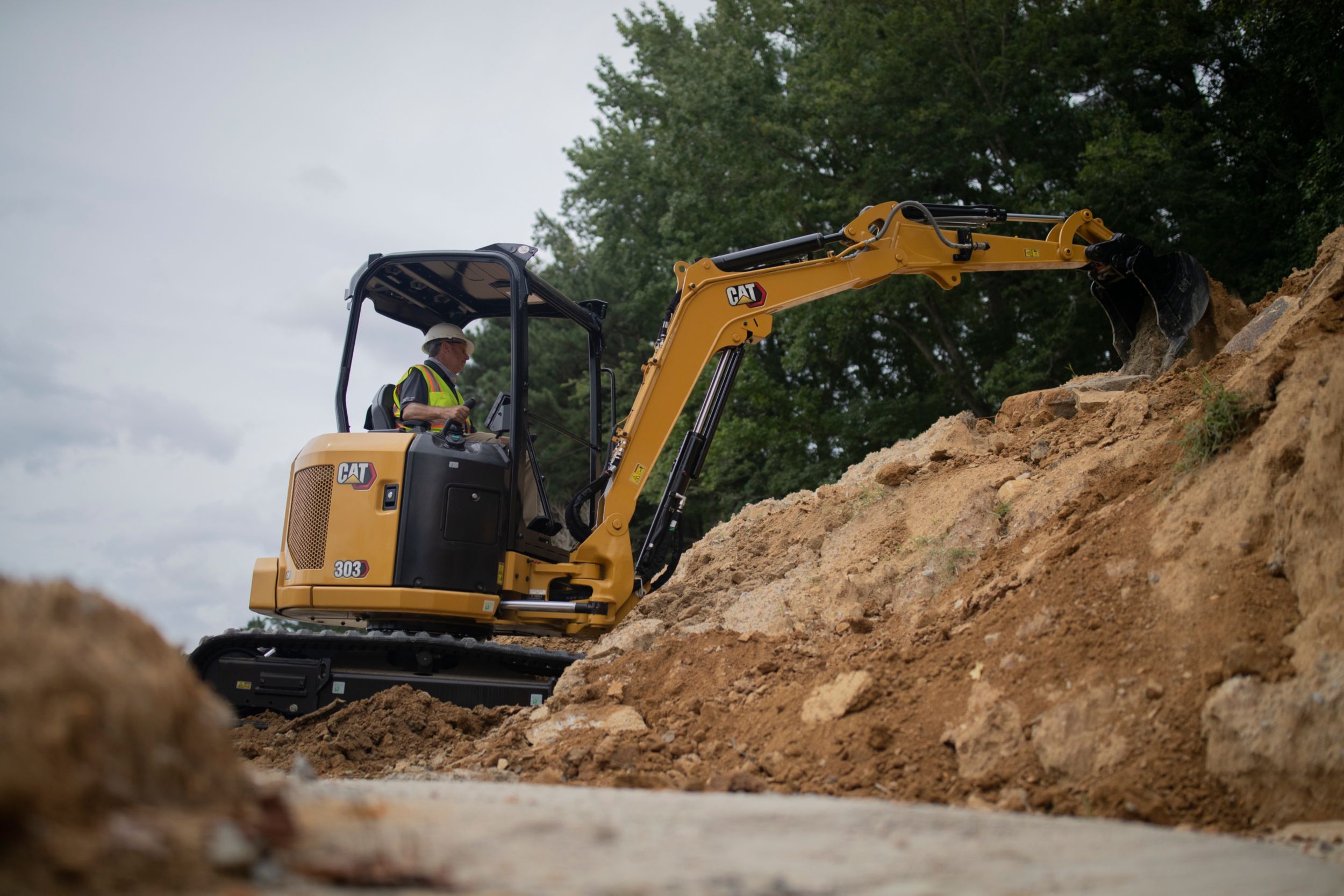 303 CR Mini Hydraulic Excavator>