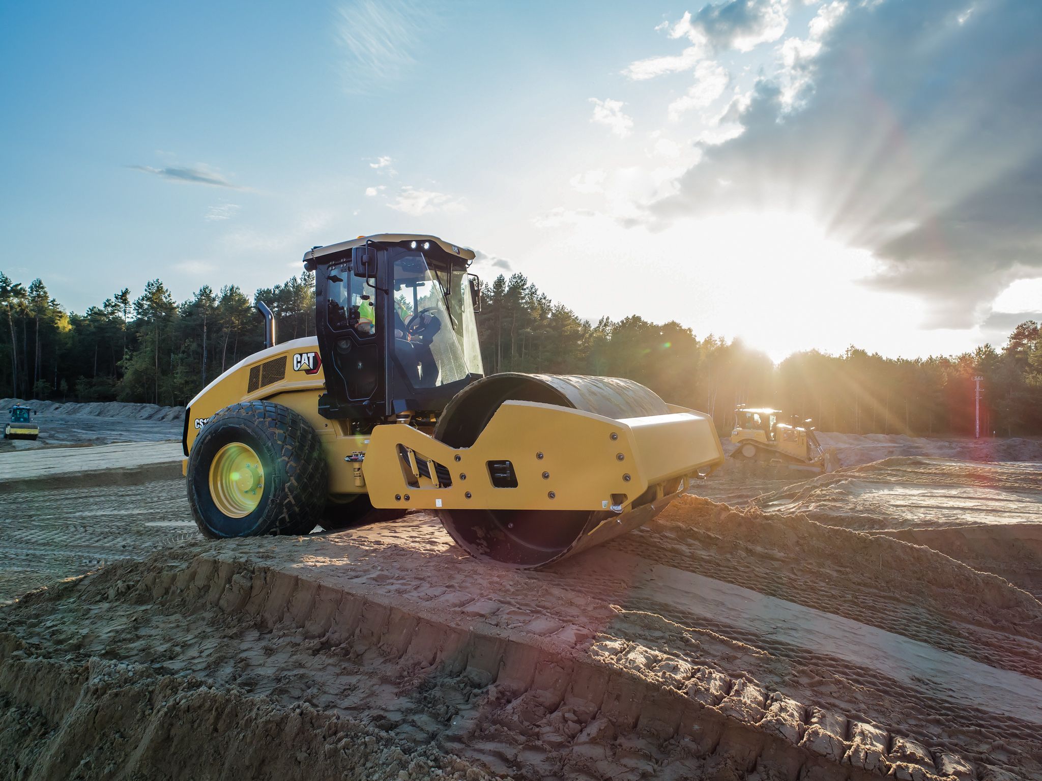 CS12 GC Vibratory Soil Compactor