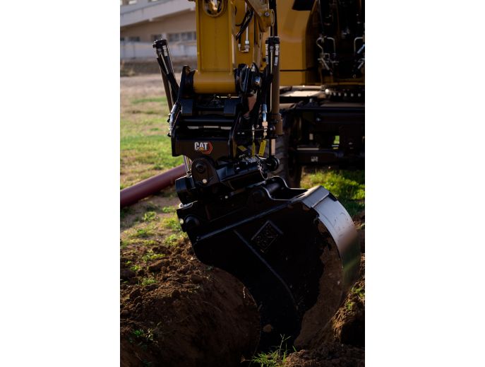 Tiltrotators give you more movement capability even in tight spaces.