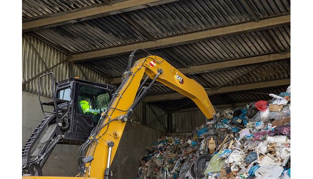 MH3022 working in a waste application
