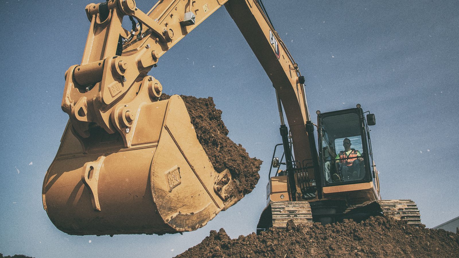 Cat® Hydraulic Excavator Maintenance Tips Cat Caterpillar