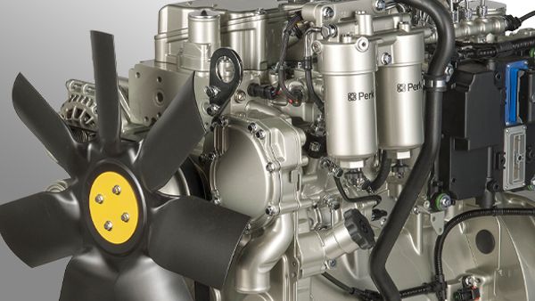 翻新和更换发动机