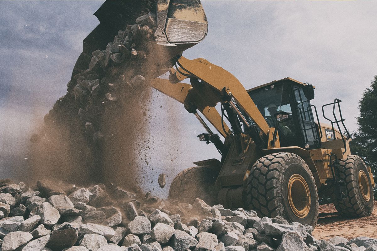 Carregadeiras de rodas Cat com garantia de combustível