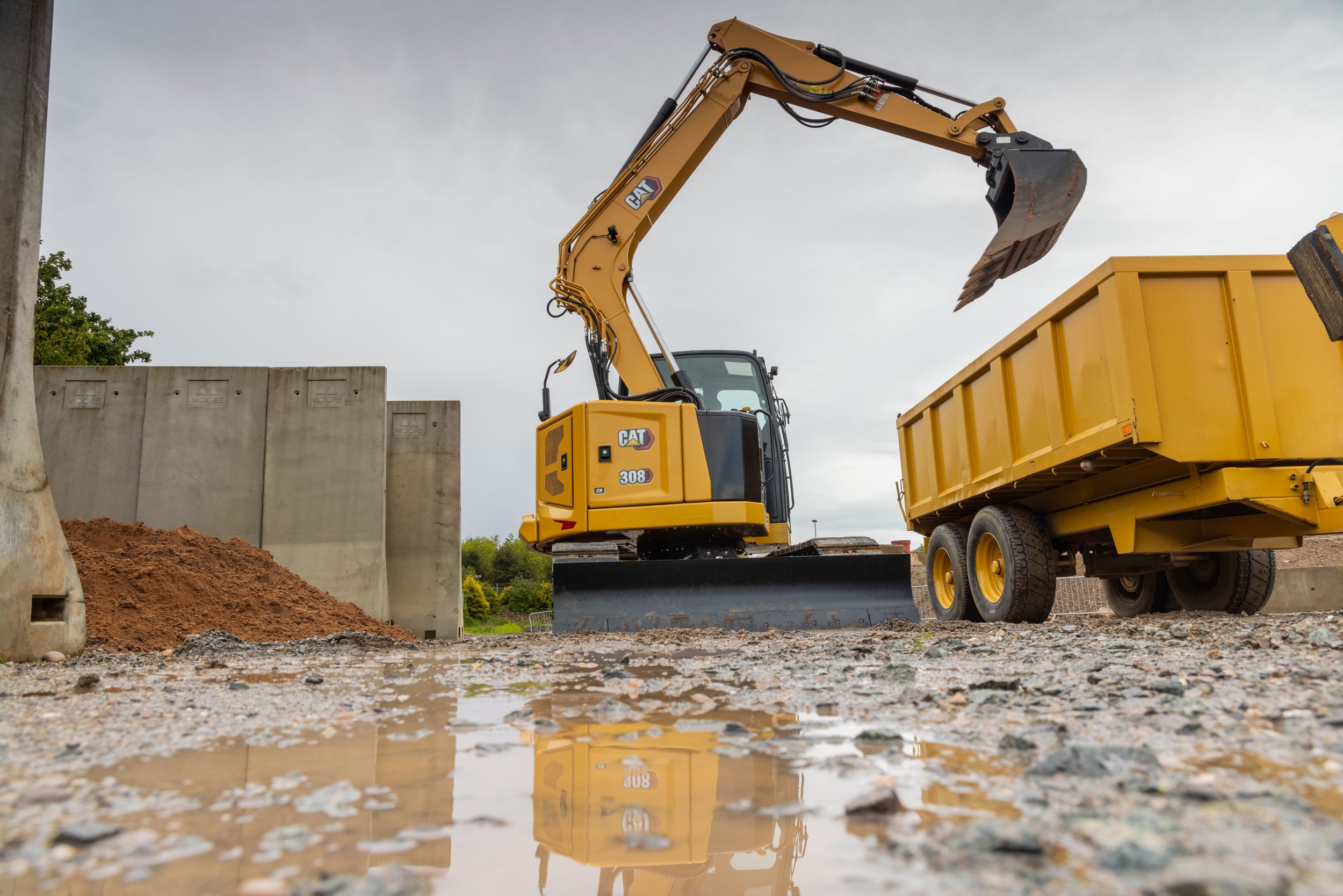 Cat® 308 CR Fixed Boom Mini Excavator