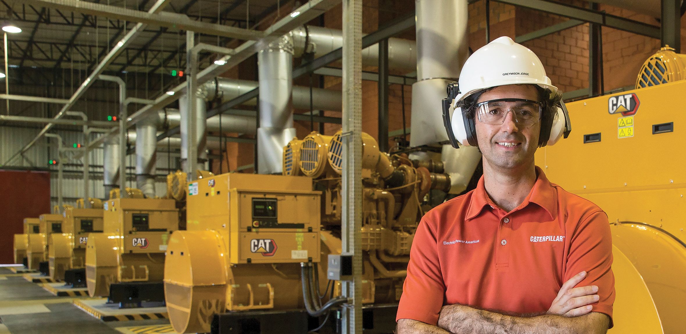 Reunião de clientes e revendedores em um canteiro de obras