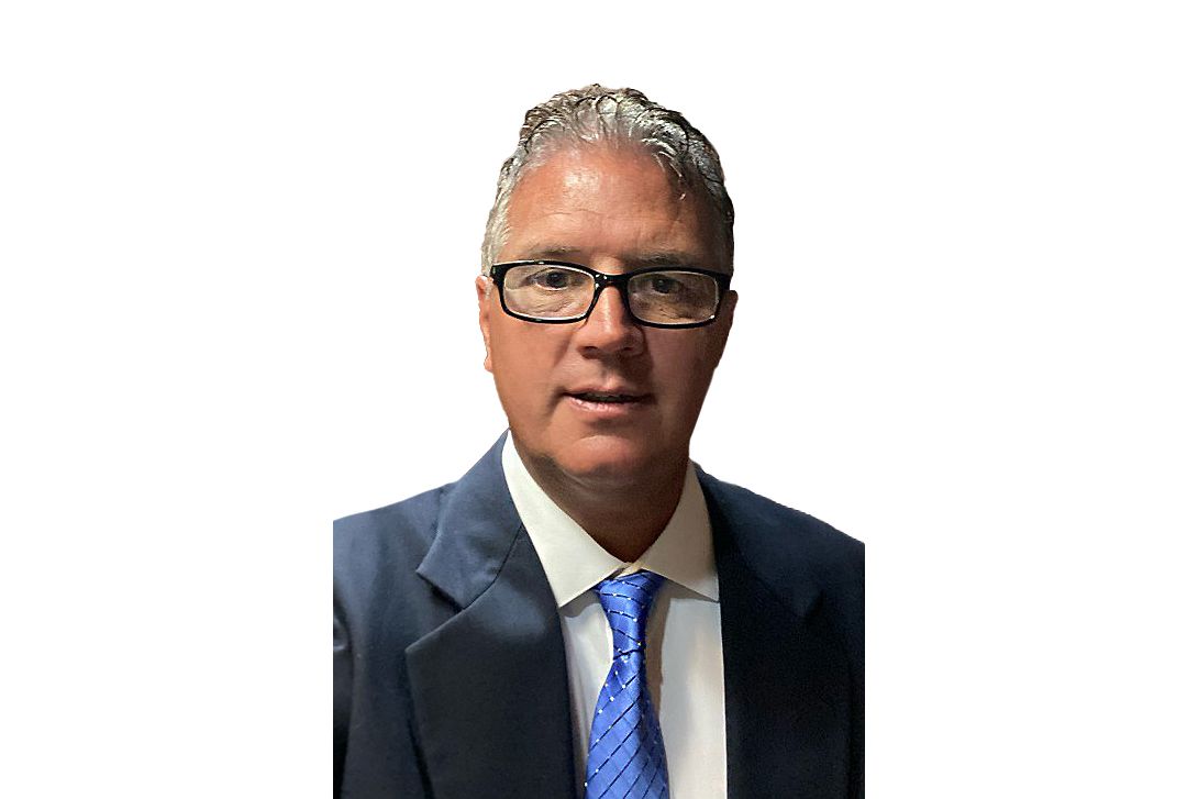 史蒂夫•哈里斯