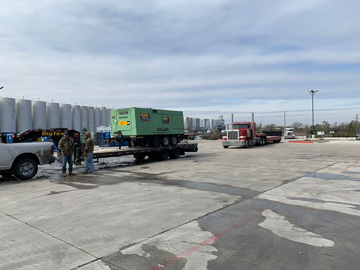 CAT® Rental POWER SOLUTIONS OFFER RELIEF DURING WINTER STORM URI