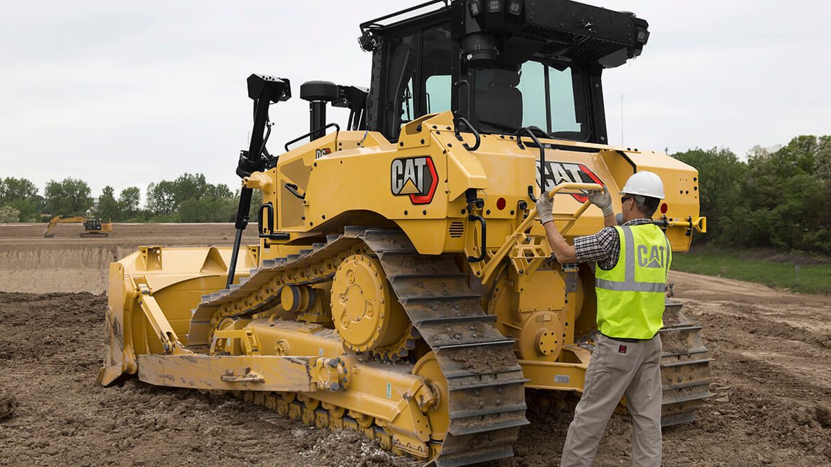 Get To Know Your Cat® Dozer Safety Features | Cat | Caterpillar