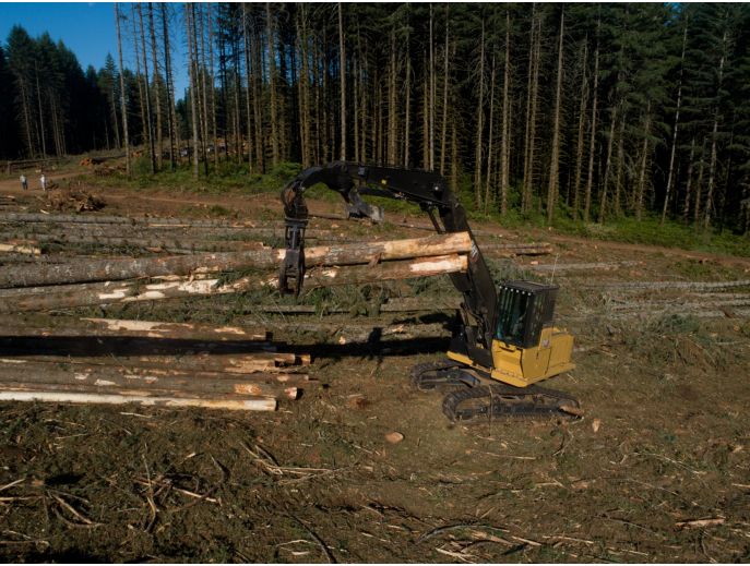 FM568 General Forestry and Log Loader Machine