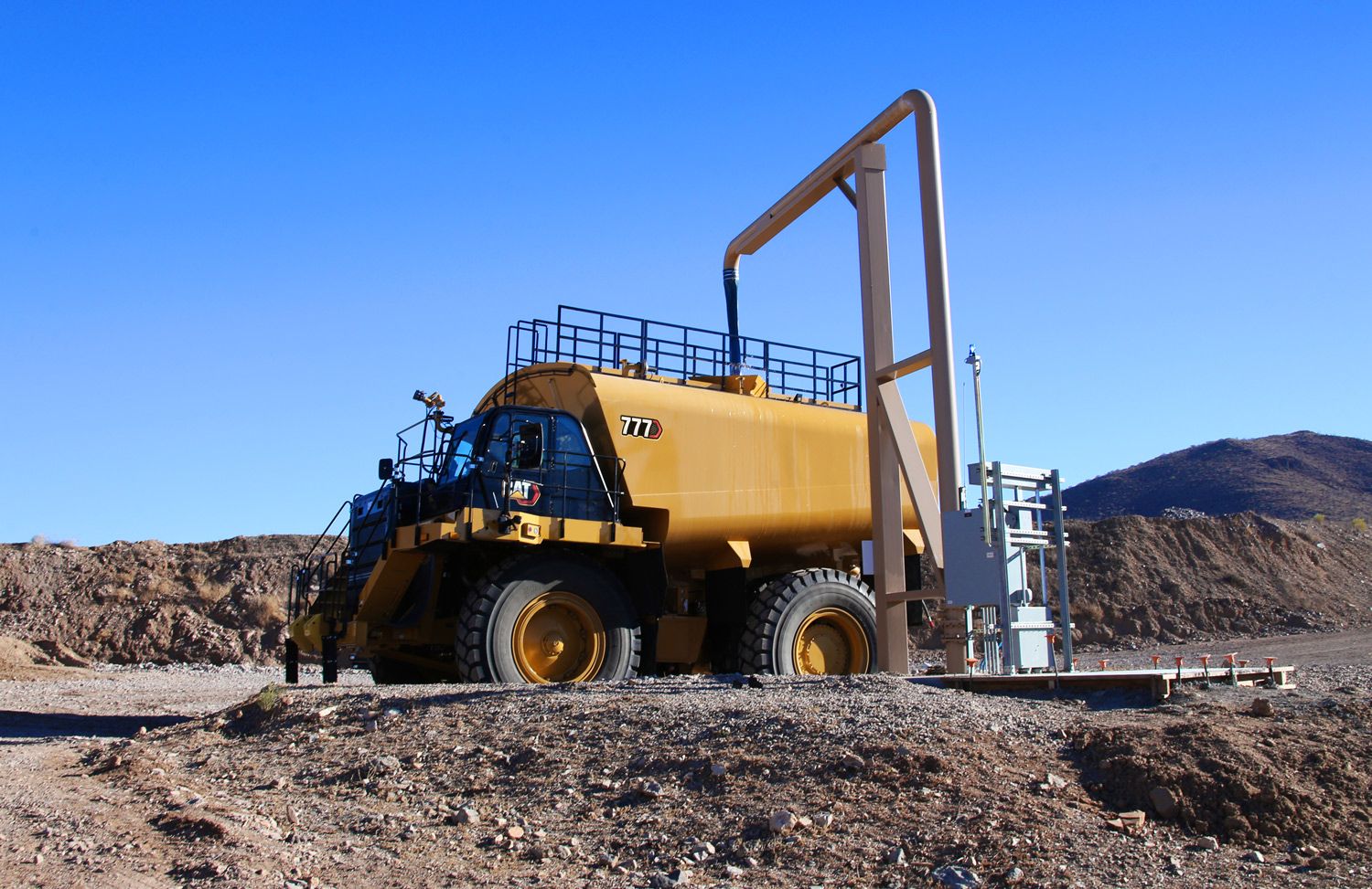 Off-Highway Trucks 777G Water Truck