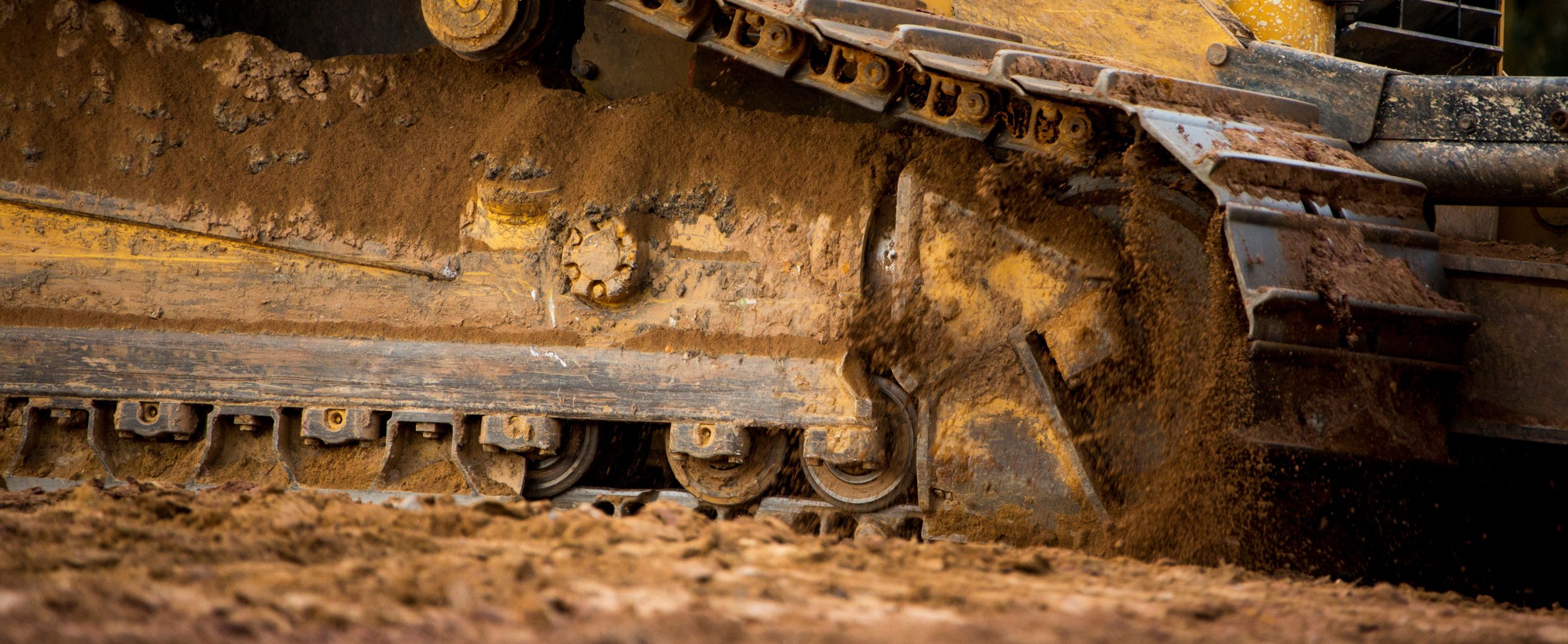 6 Tips for Getting Your Heavy Equipment Unstuck from Mud