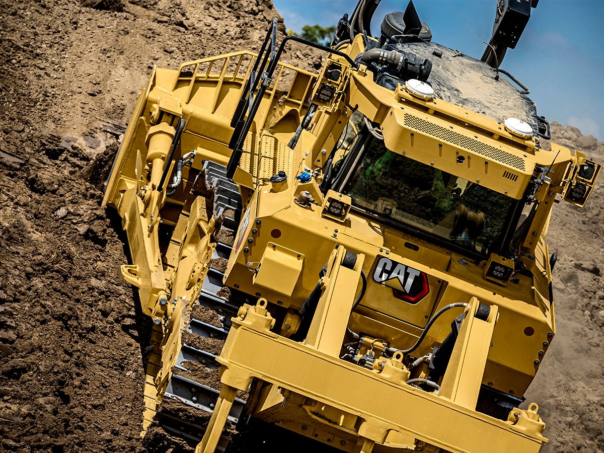 D8 Dozer and Cat Grade with 3D Help You Get to Grade Faster