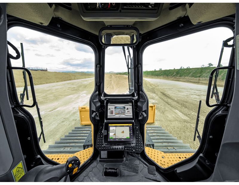 Spacious D5 Dozer Cab