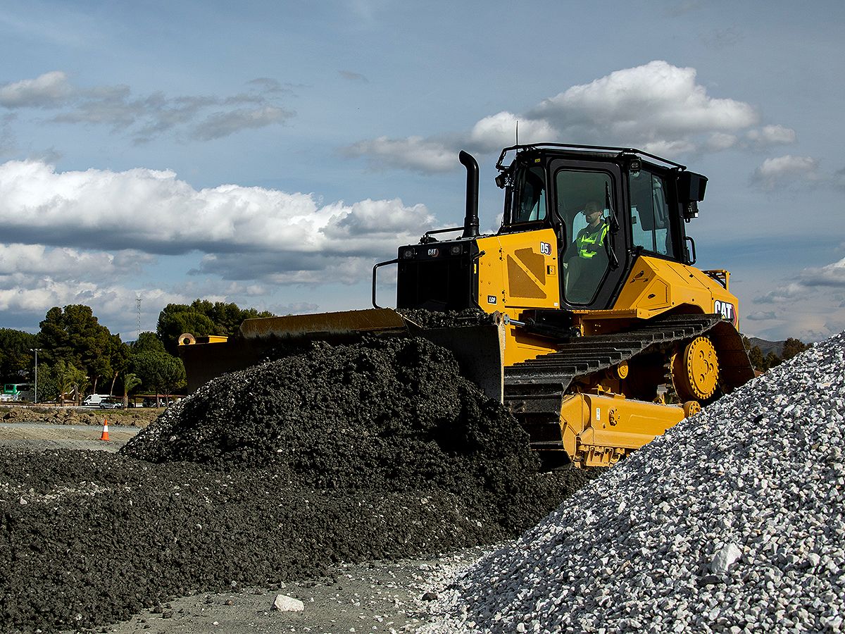 D5 Dozer Grading on Gravel