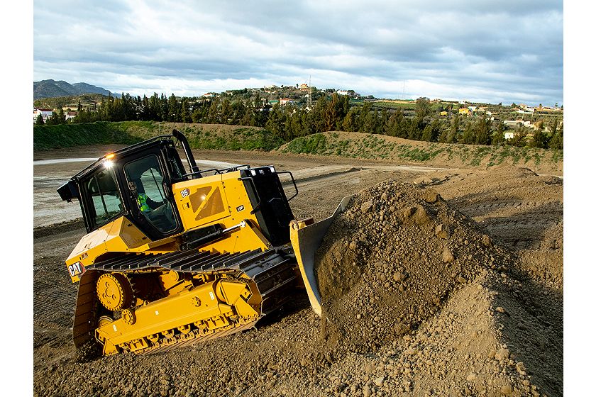 D5 Dozer Pushing Up Hill