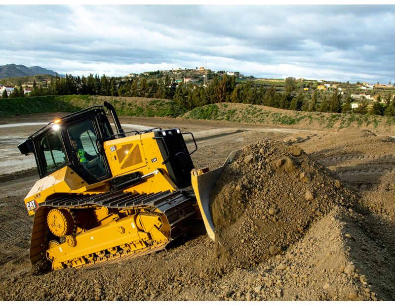 D5 Dozer Pushing Up Hill