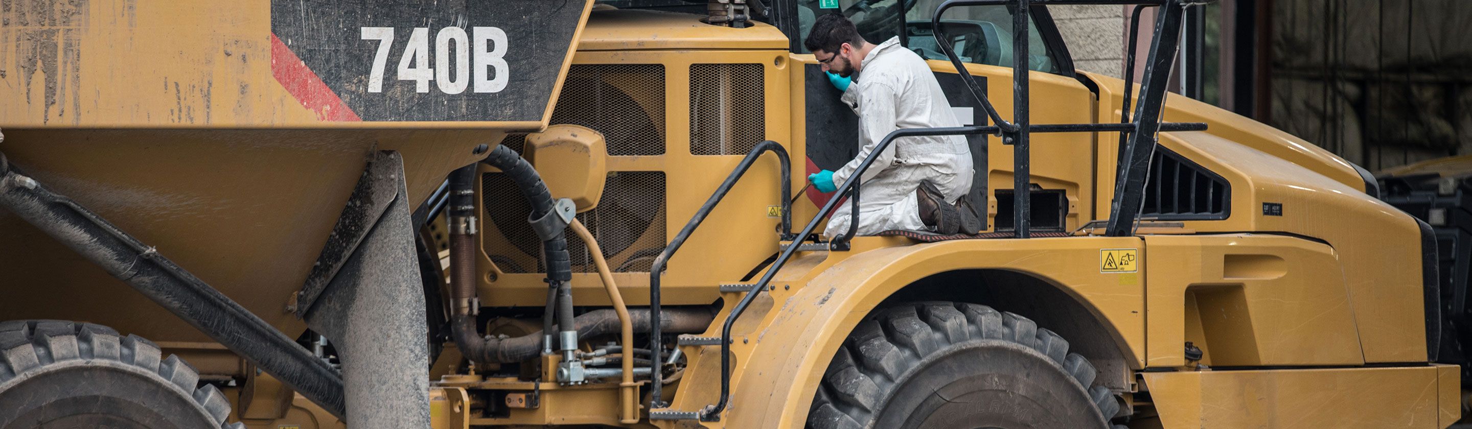サベージキャタピラー整備できる方 CAT重機/建機のメンテナンス | Cat | Caterpillar