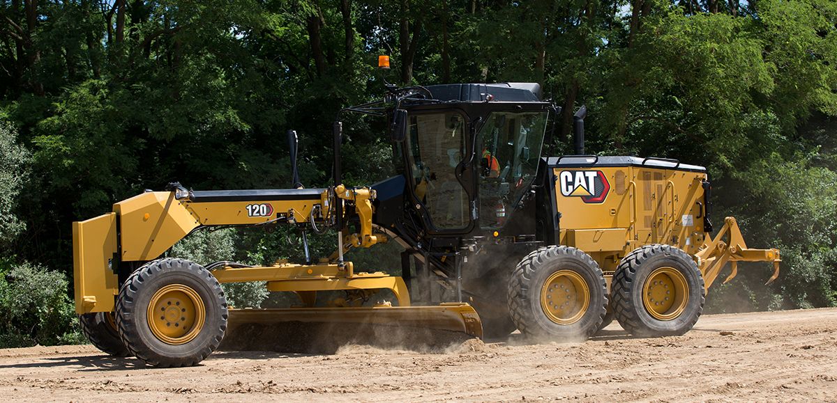 MORE ABOUT CAT® MOTOR GRADERS 