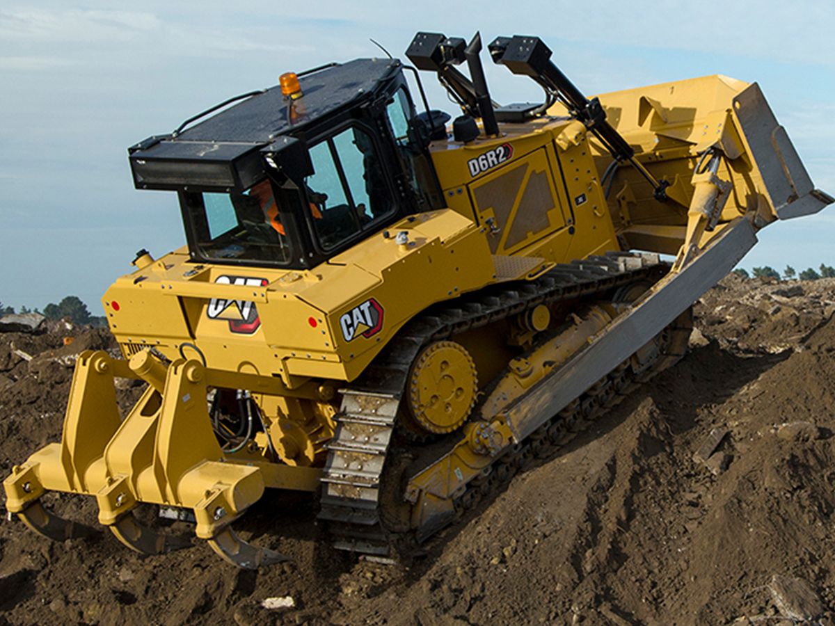 D6R2 Bulldozer Attachments Equipped for the Job
