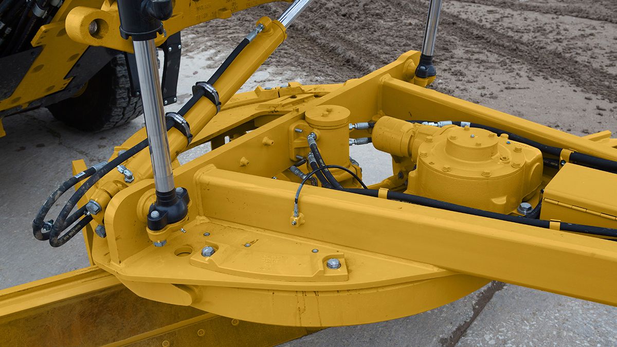 Circle Saver Makes Circle Drive Pinion Greasing Easy Cat Caterpillar