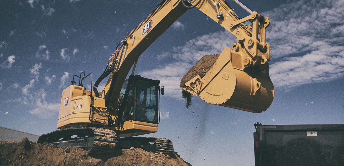 MORE ABOUT CAT® EXCAVATORS 