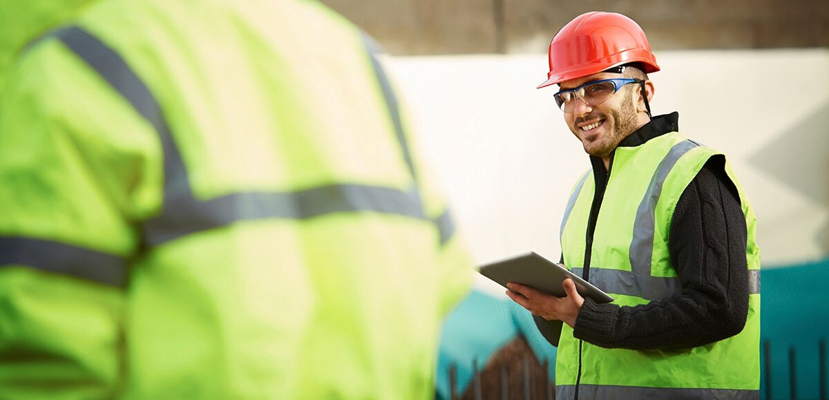 CUSTOMER TRAINING BEGINS WITH CATERPILLAR LEARNING