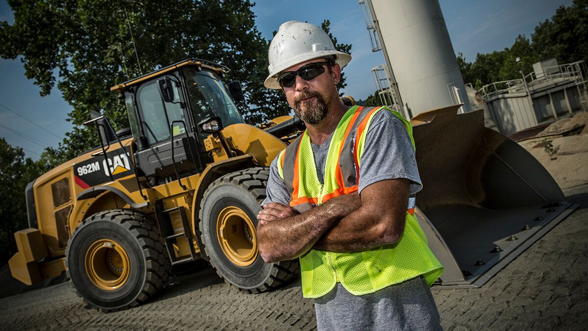 How To Retain Equipment Operators | Cat | Caterpillar