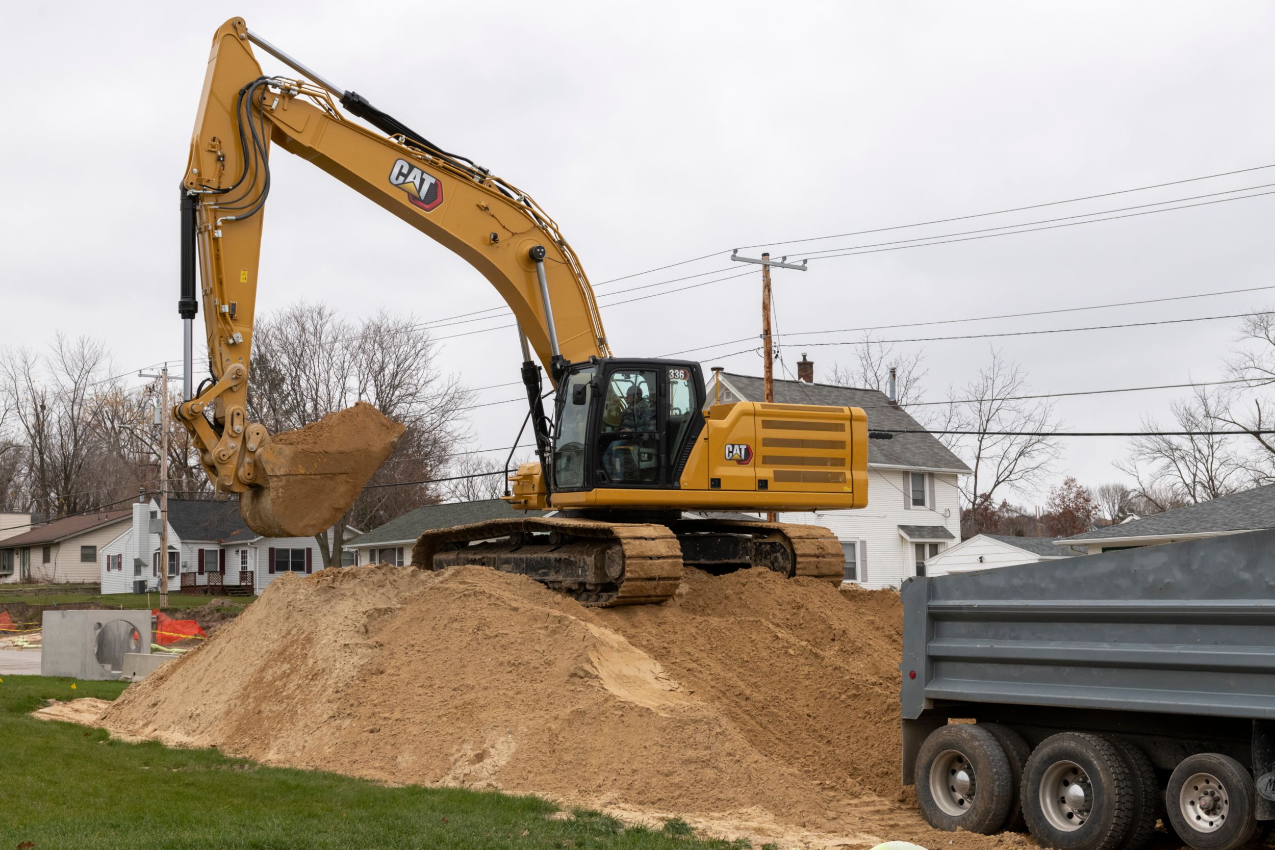 336 Excavator | Large Hydraulic Excavator | Cat | Caterpillar