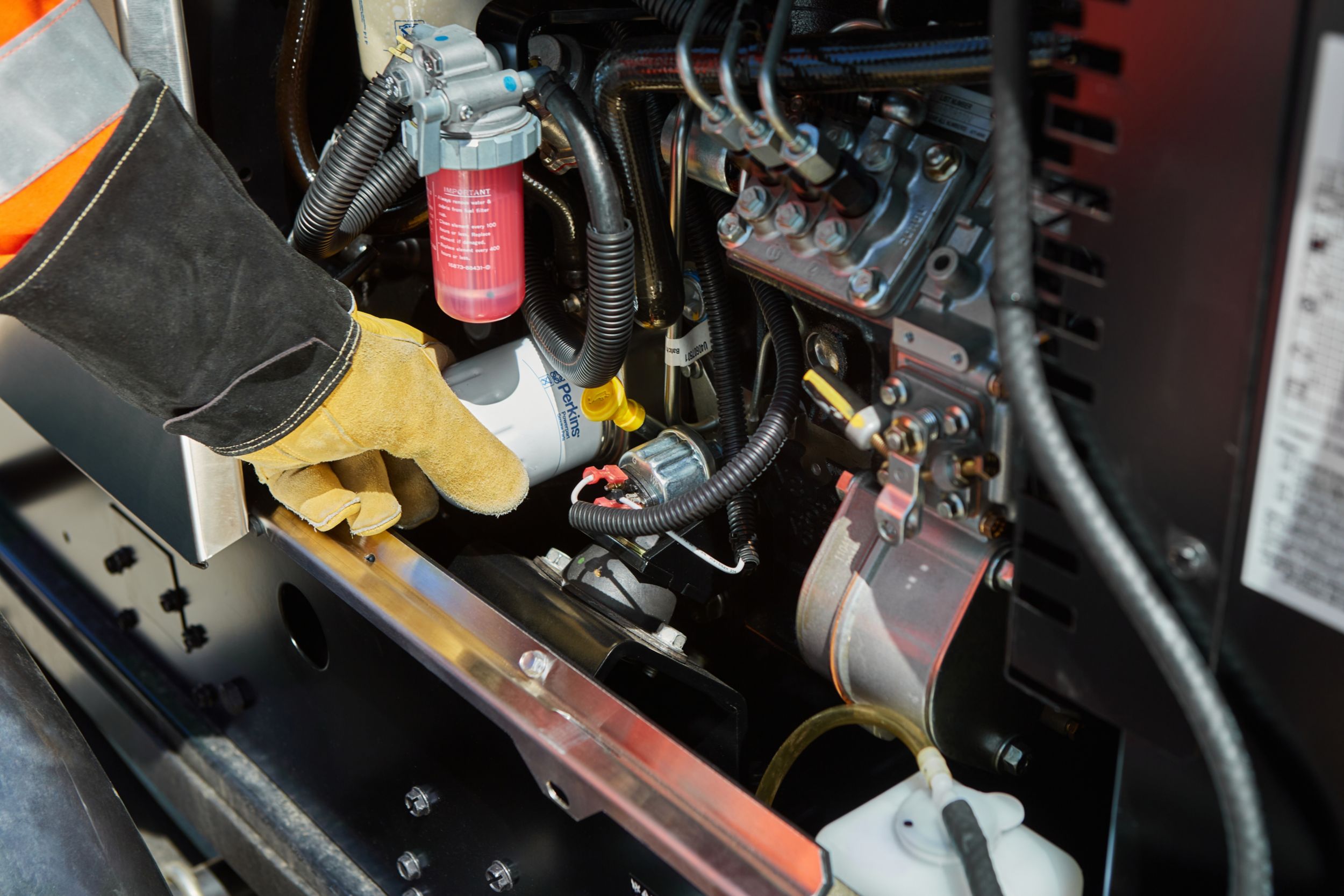 Welder, generator, welder/generator, diesel engine, Perkins, Lincoln Electric