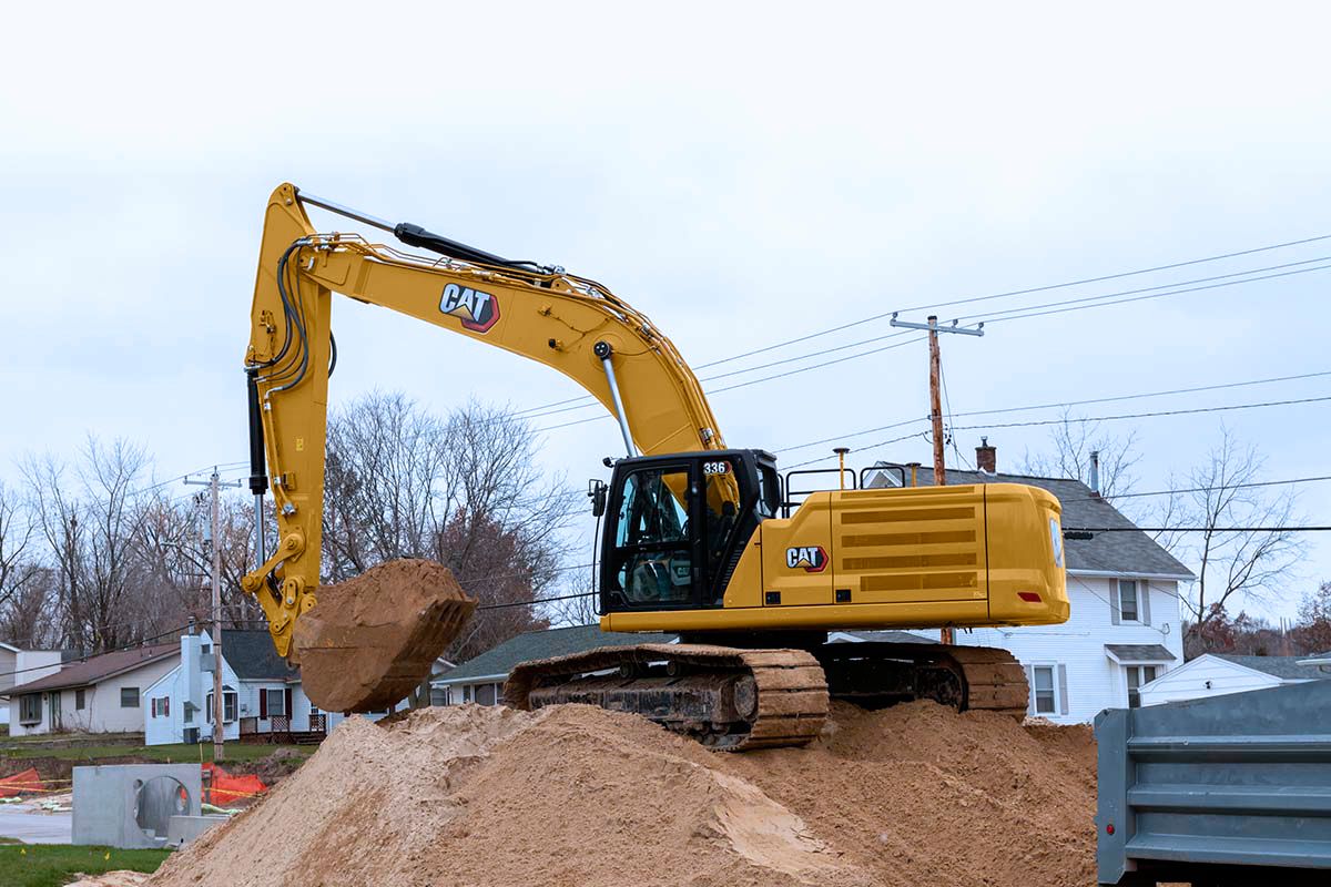 Cat® 336 hydraulic trackhoe excavator brings premium power, performance, control, digging, trenching, and heavy lifting capability to your large scale projects.