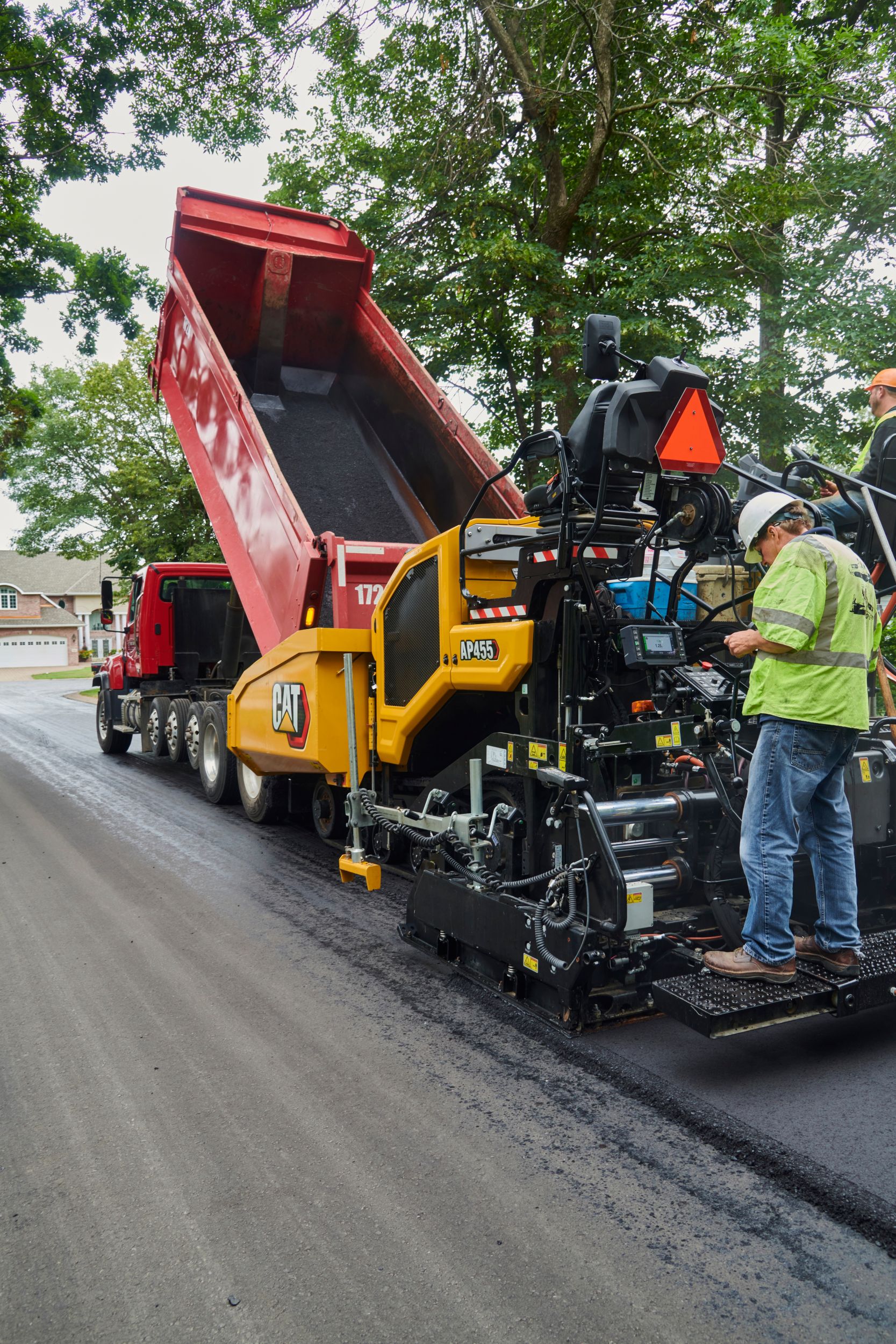 AP455 Paver>