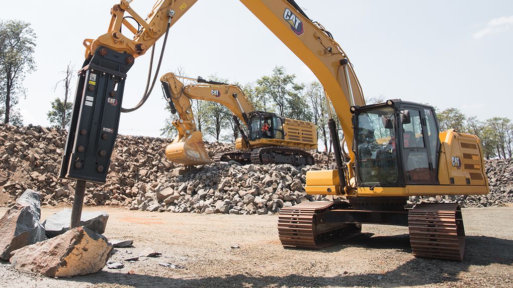 Excavadoras, cargadores, camiones articulados y accesorios Cat en acción