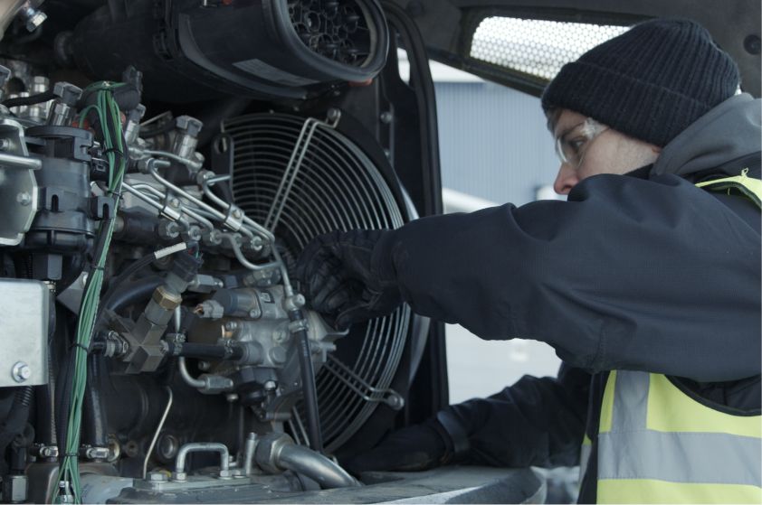 Perkins worker ficing engine