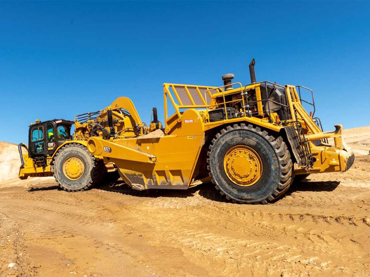 Скрепер Caterpillar 663