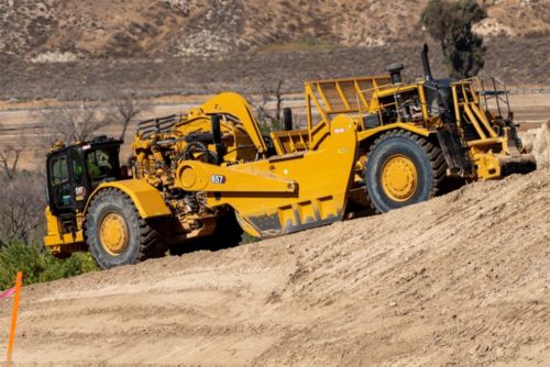 Cat Sequence Assist for Wheel Tractor-Scrapers