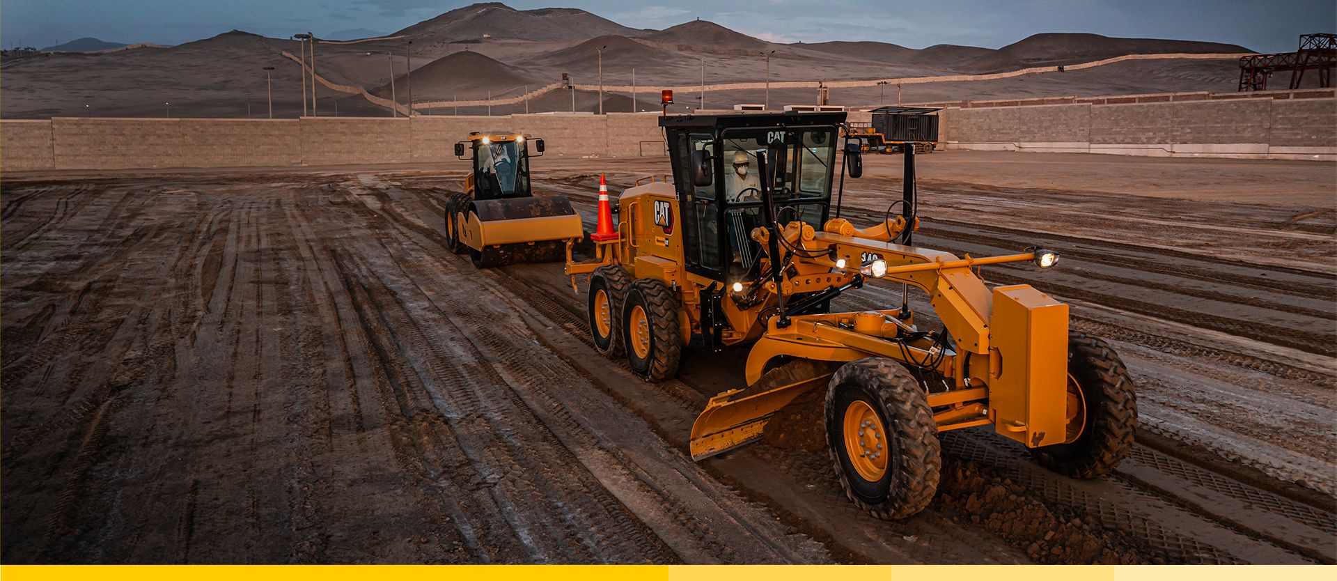 Motoniveladora 140 GC + Compactador de suelo CS11 GC