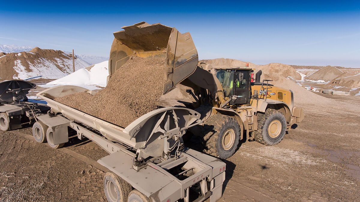 How to Use Cat® Advanced Payload With Assist | Cat | Caterpillar