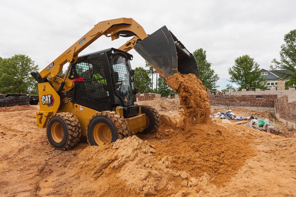 Minicarregadeira Cat