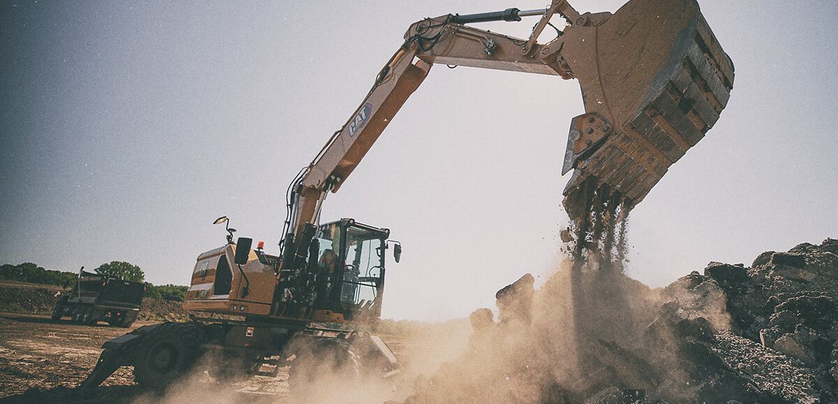 CAT® EQUIPMENT MANAGEMENT SOLUTIONS