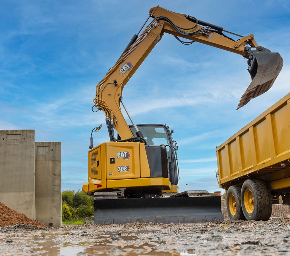Cat 308 CR Mini Excavator loading