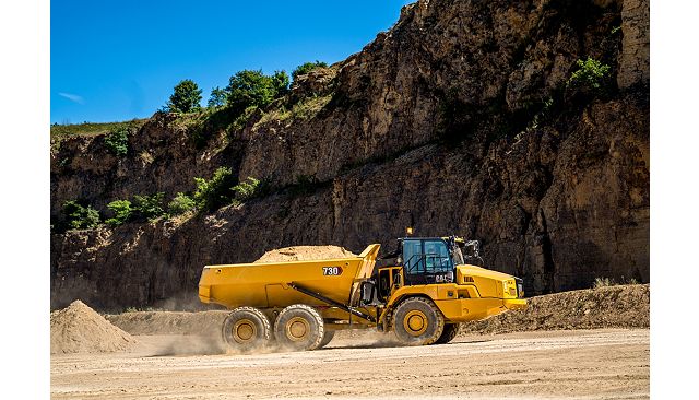 Cat 730 Articulated Haul Truck