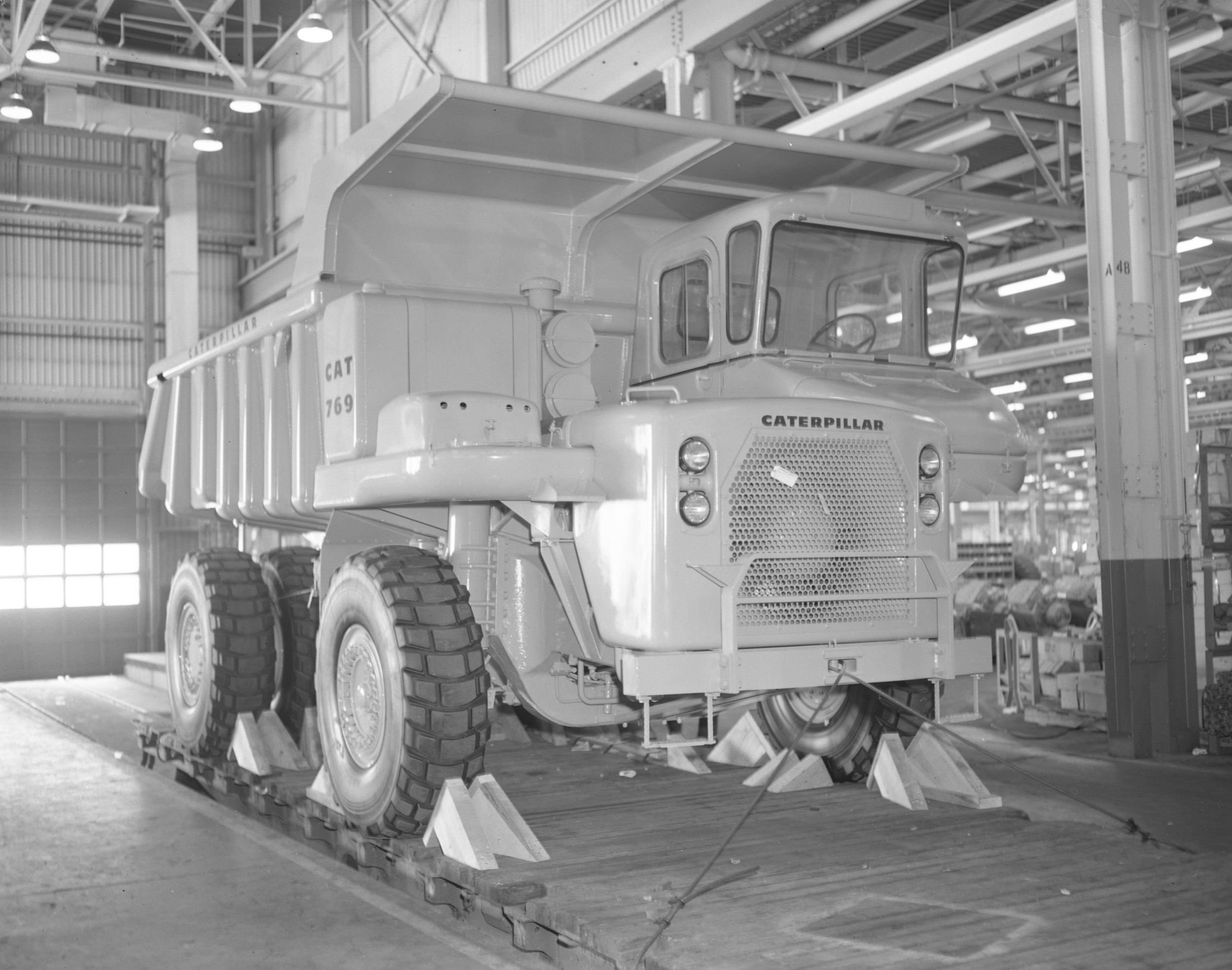 Caterpillar | The Haul Truck That Started It All: The Cat® 769