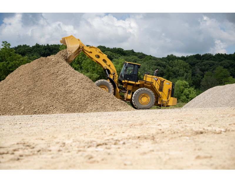 988 GC Large Wheel Loader