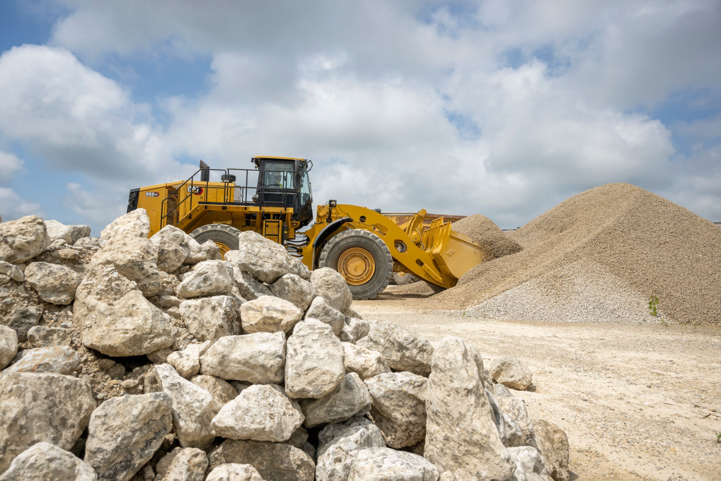 Large Wheel Loaders 988 GC